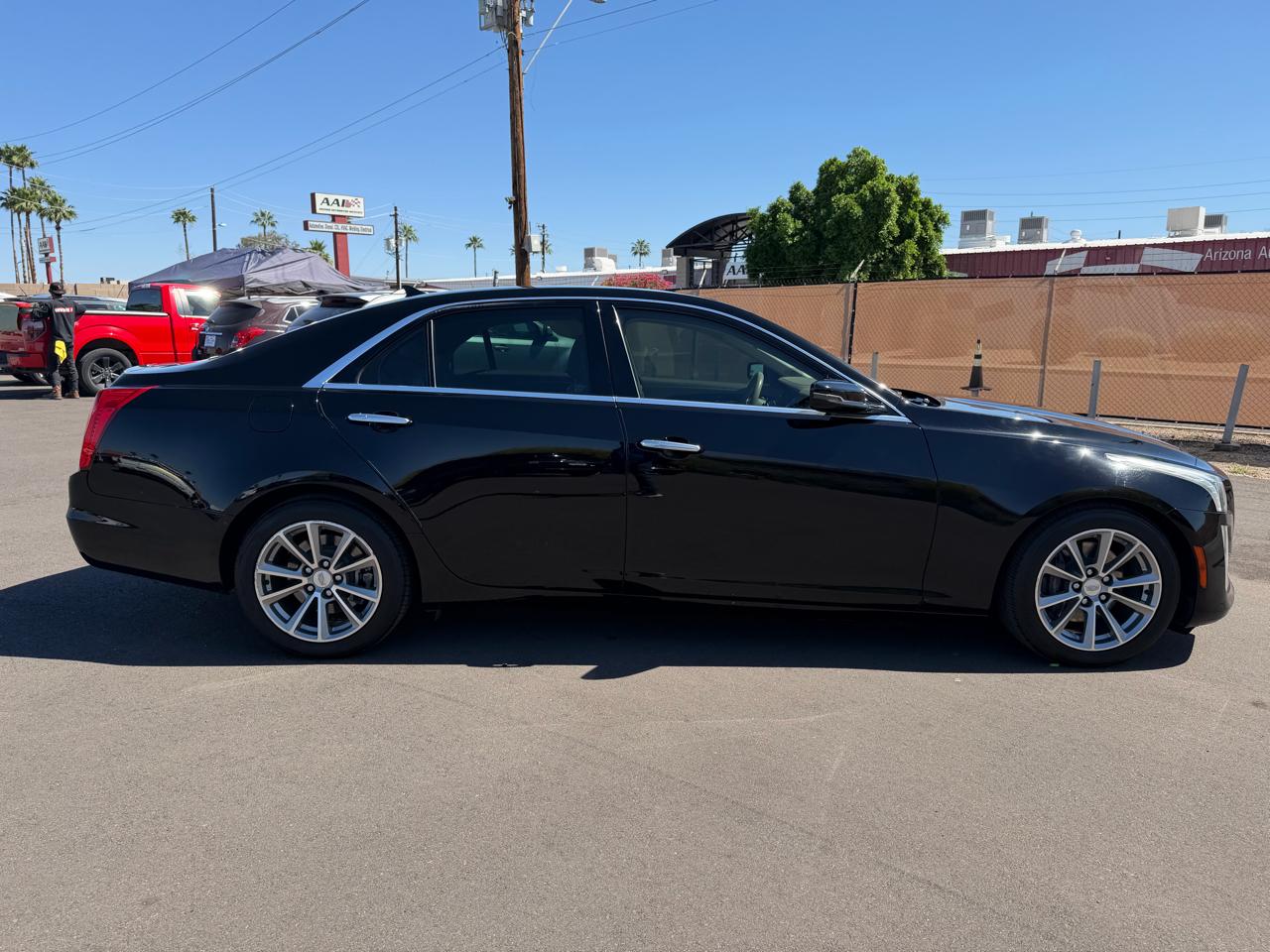 Cadillac CTS Sedan 4dr Sdn 2.0L Turbo Luxury RWD 2014