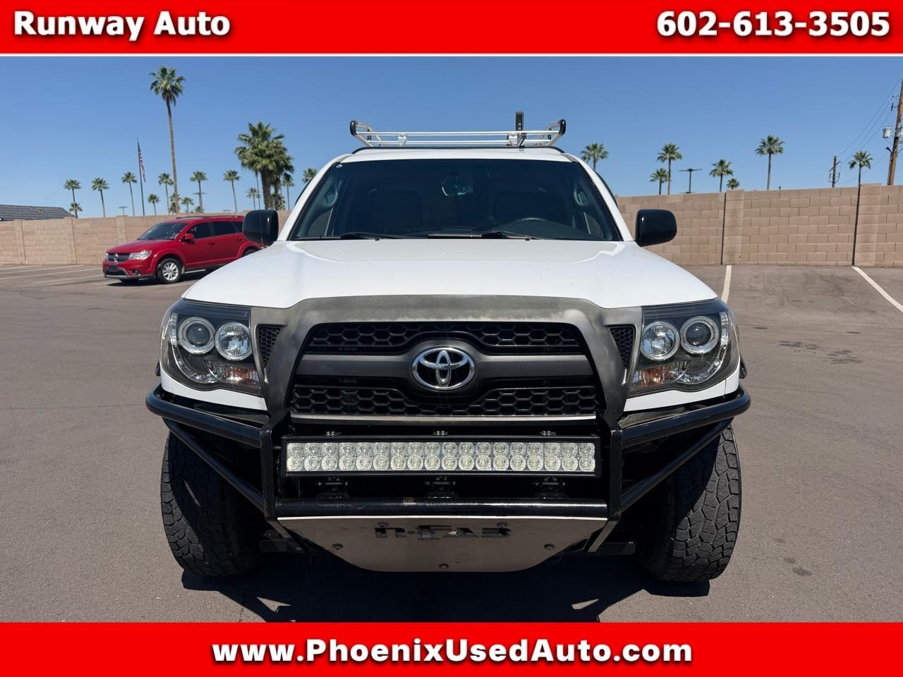 Toyota Tacoma 4WD Access Cab I4 AT (Natl) 2011