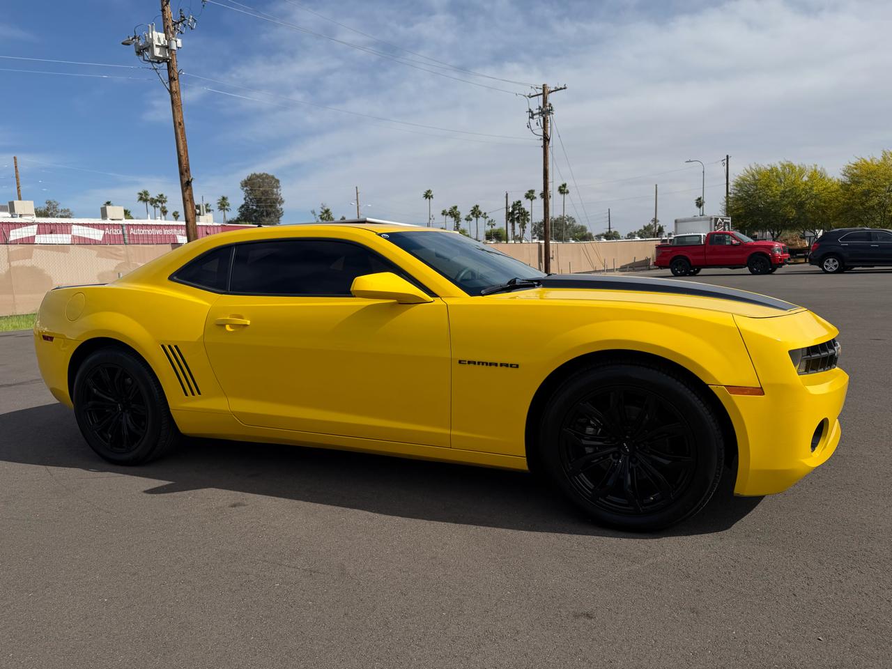Chevrolet Camaro 2dr Cpe LS 2010