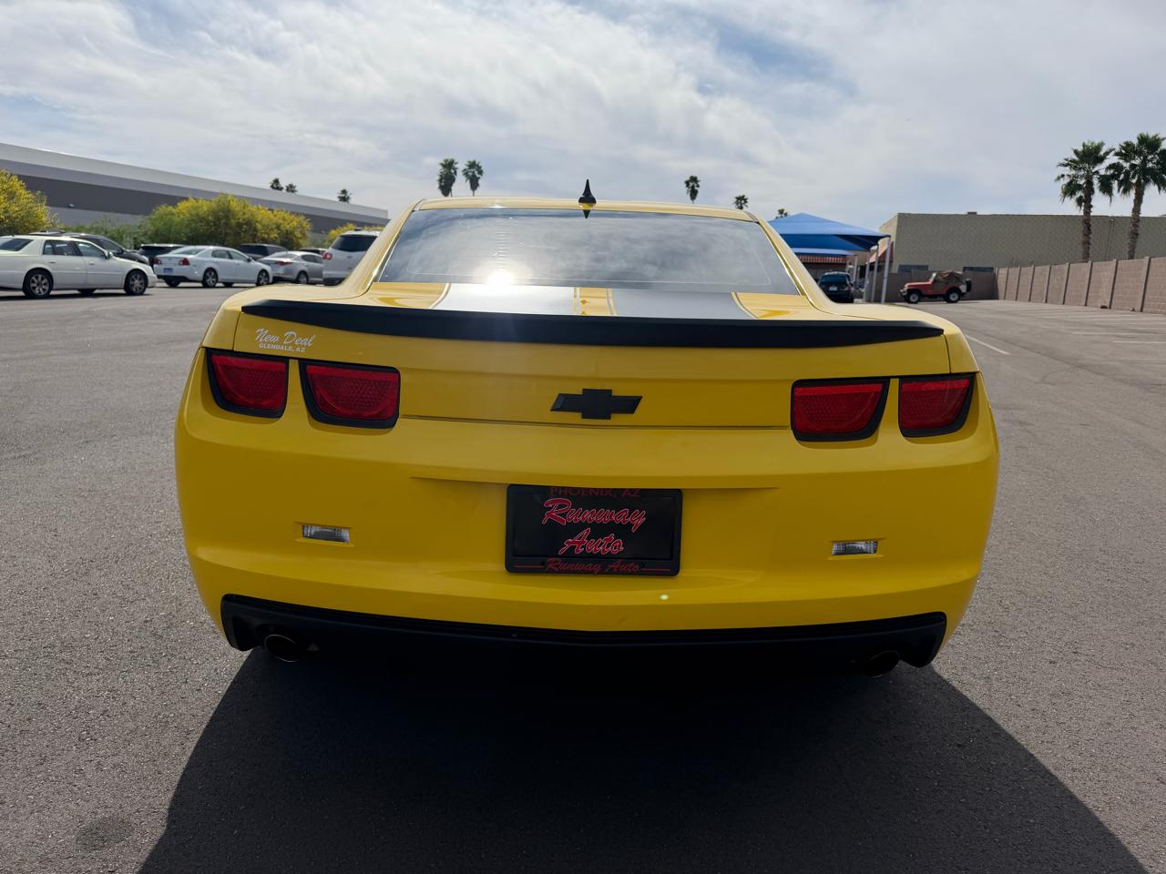 Chevrolet Camaro 2dr Cpe LS 2010