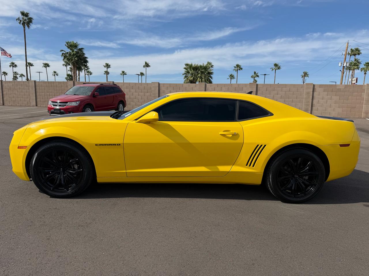 Chevrolet Camaro 2dr Cpe LS 2010