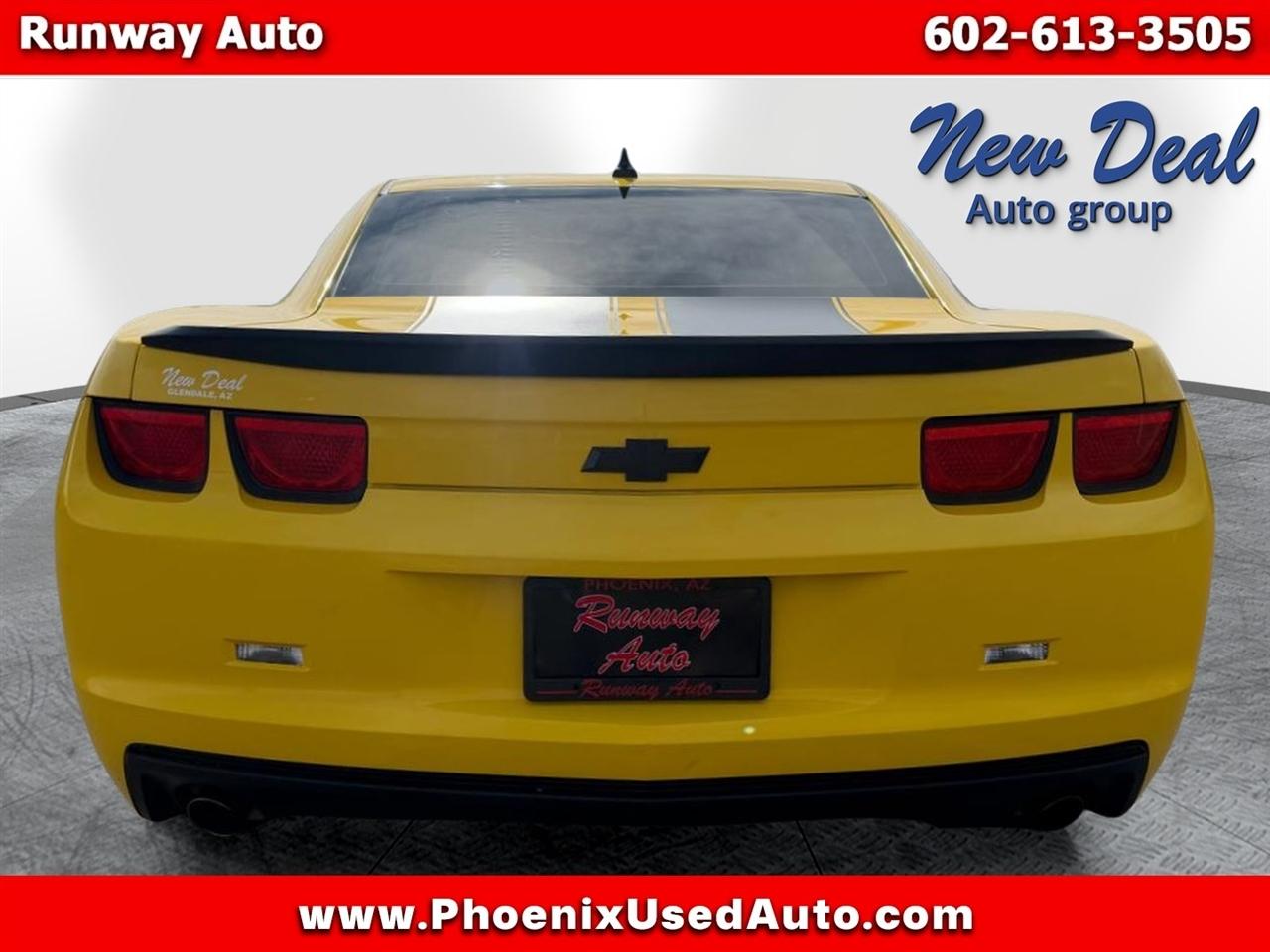 Chevrolet Camaro 2dr Cpe LS 2010