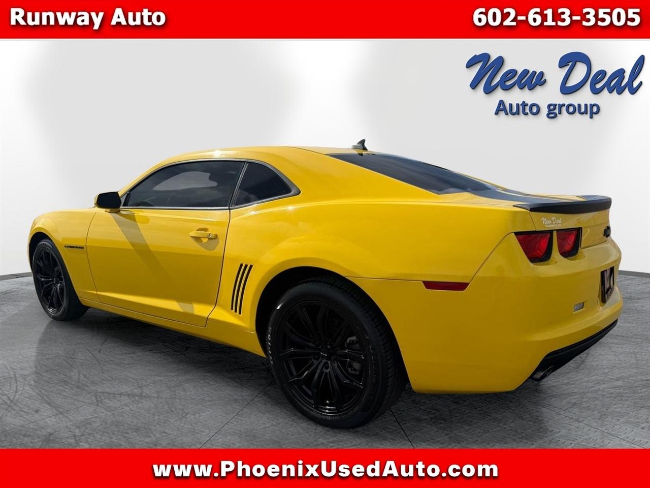 Chevrolet Camaro 2dr Cpe LS 2010