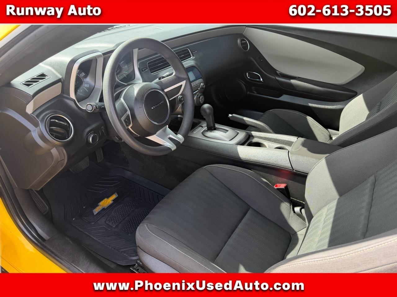 Chevrolet Camaro 2dr Cpe LS 2010