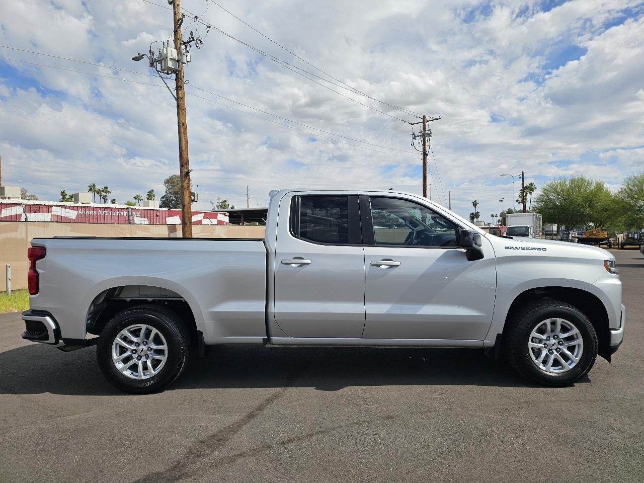 Chevrolet Silverado 1500 2WD Double Cab 147" RST 2019