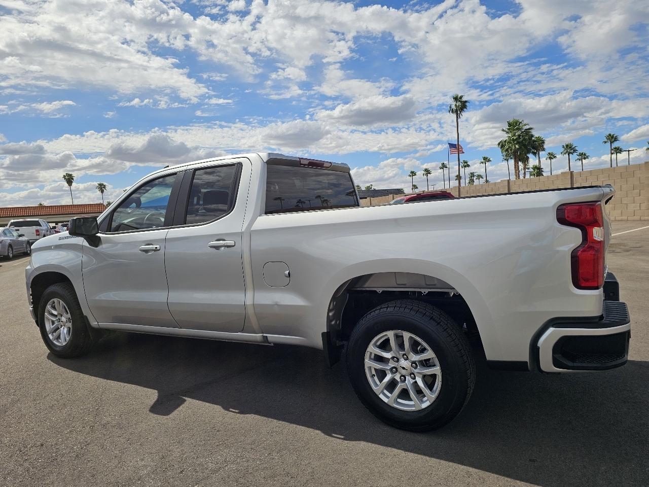 Chevrolet Silverado 1500 2WD Double Cab 147" RST 2019