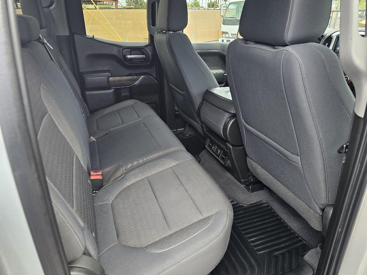 Chevrolet Silverado 1500 2WD Double Cab 147" RST 2019