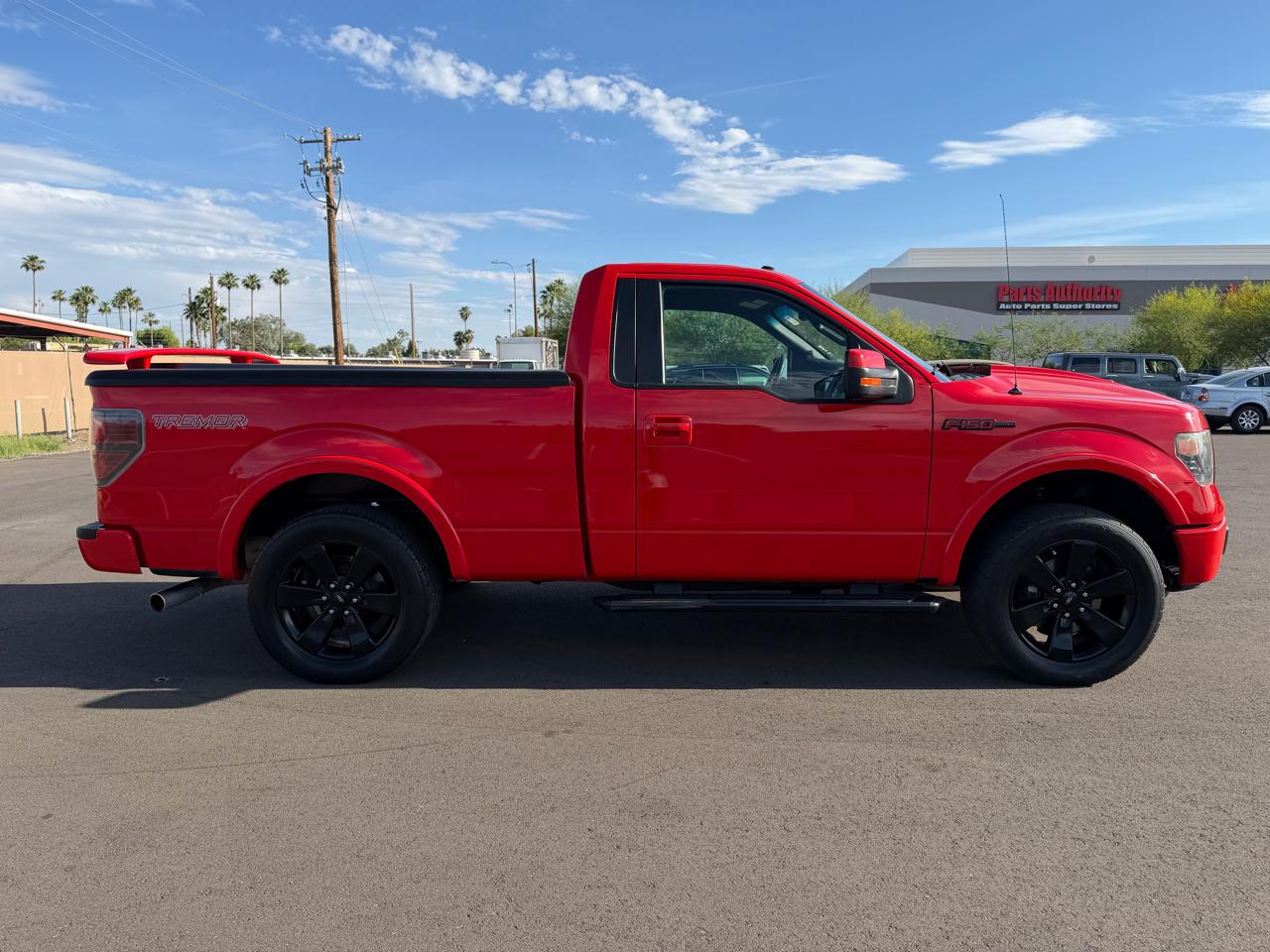 Ford F-150 4WD Reg Cab 126" FX4 Tremor 2014