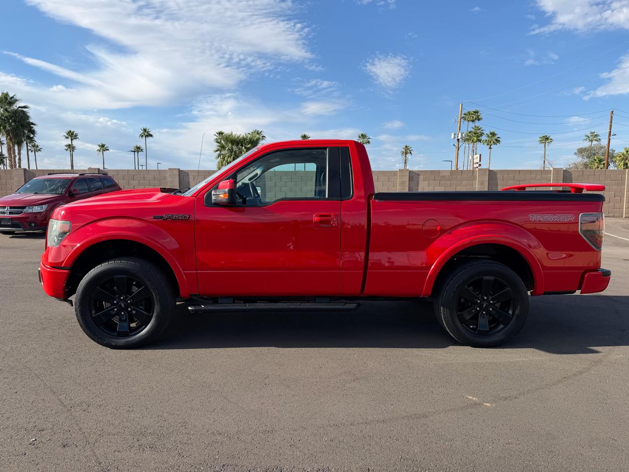 Ford F-150 4WD Reg Cab 126" FX4 Tremor 2014