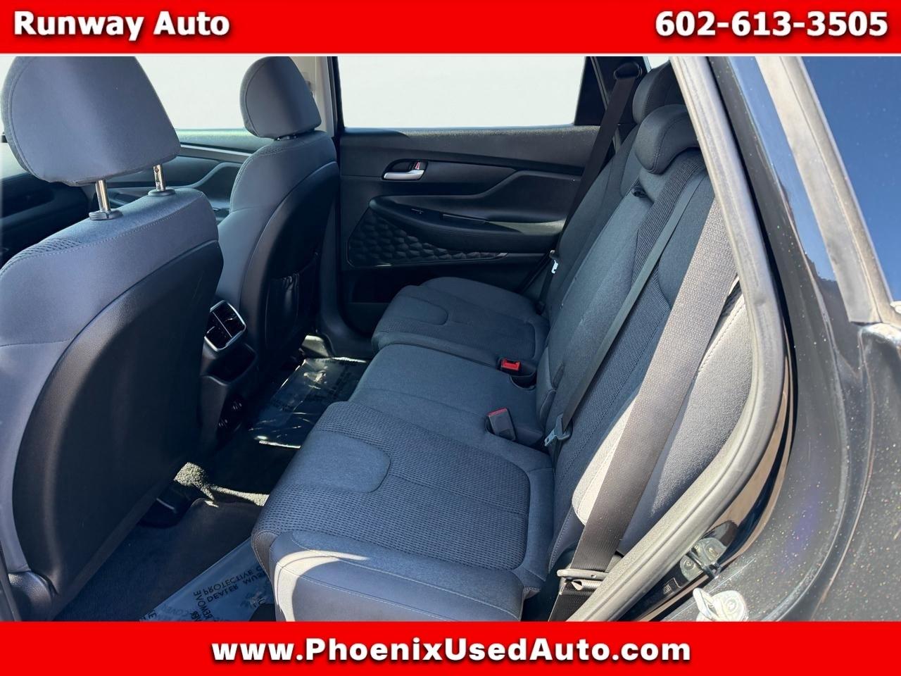 Hyundai Santa Fe SEL 2.4L Auto FWD 2020