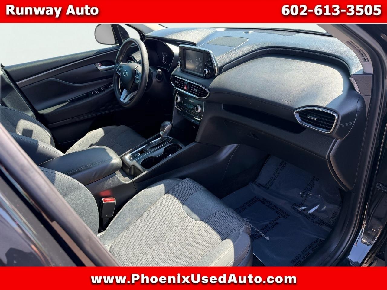 Hyundai Santa Fe SEL 2.4L Auto FWD 2020