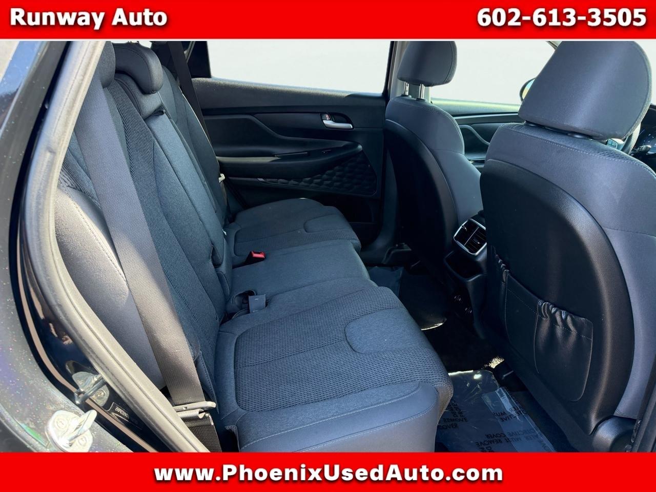 Hyundai Santa Fe SEL 2.4L Auto FWD 2020