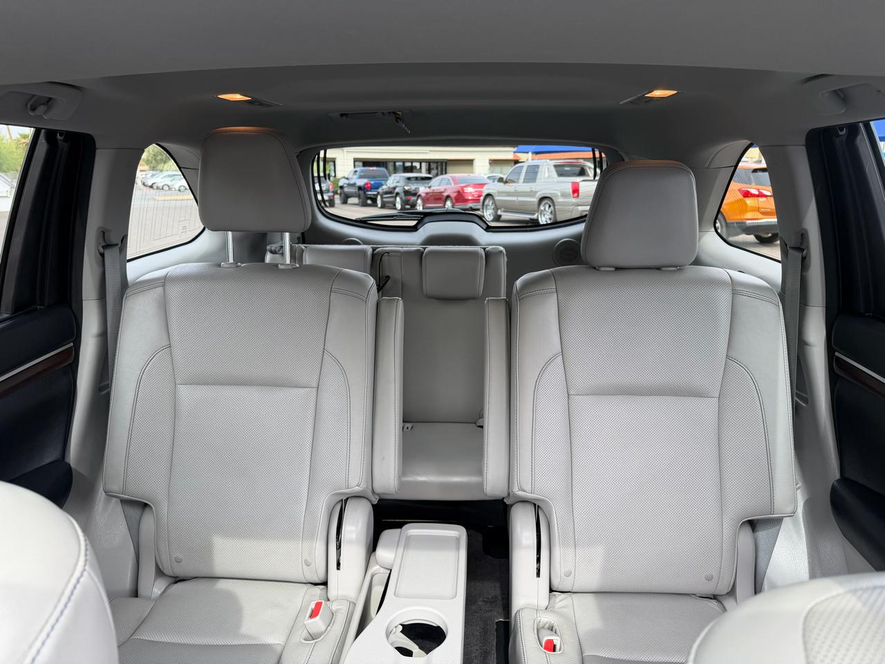 Toyota Highlander FWD 4dr V6 Limited (Natl) 2015