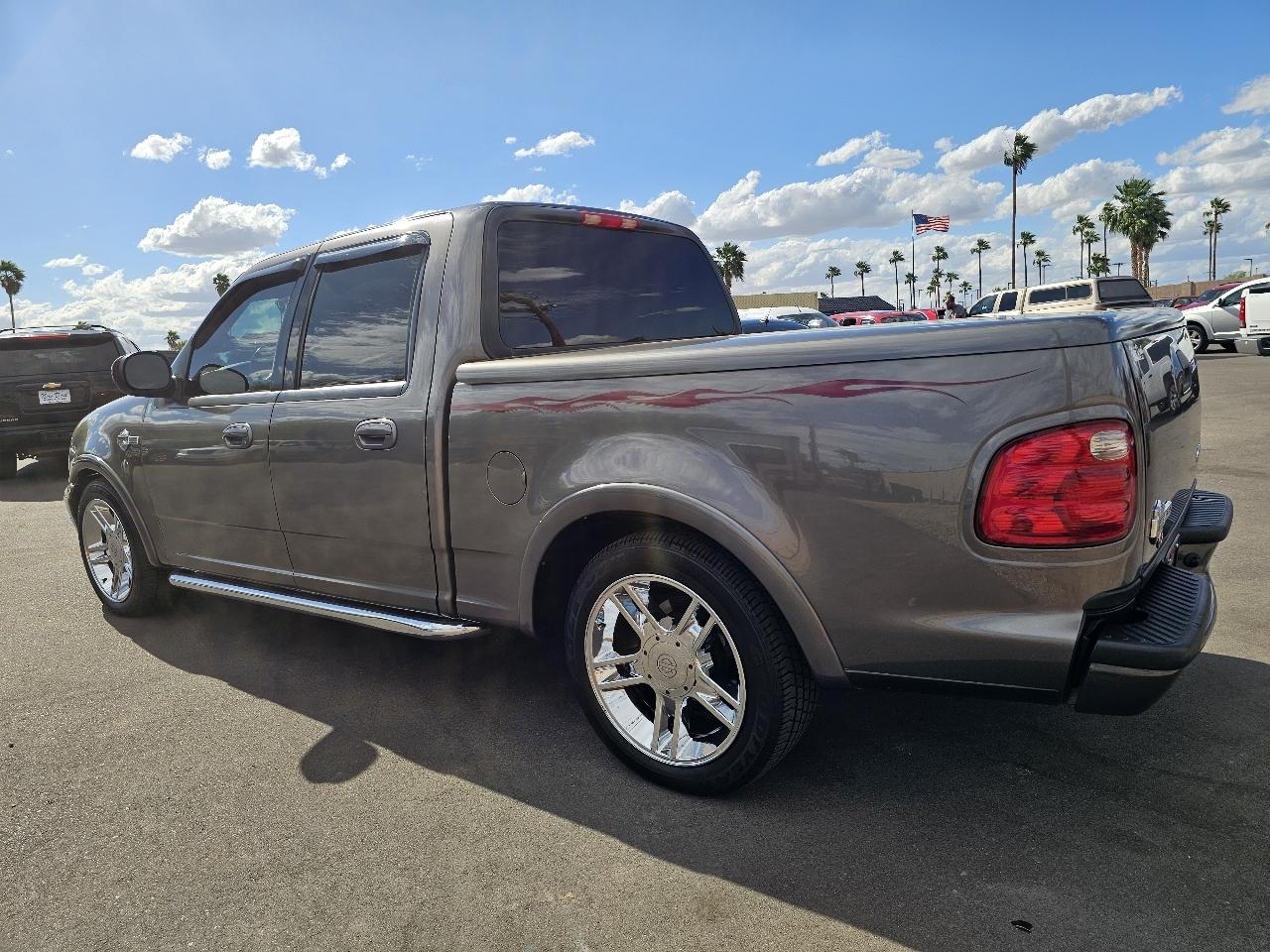 Ford F-150 2WD SuperCrew 145" Harley-Davidson 2002