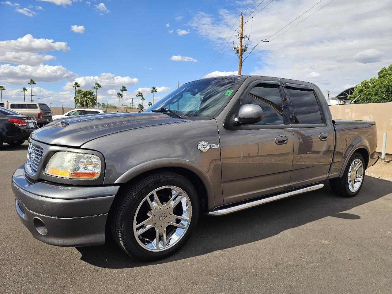Ford F-150 2WD SuperCrew 145" Harley-Davidson 2002