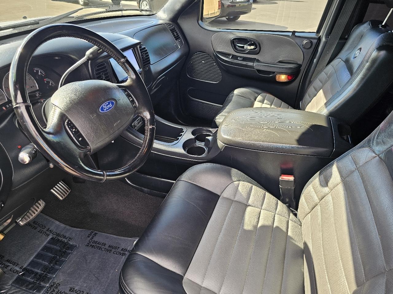 Ford F-150 2WD SuperCrew 145" Harley-Davidson 2002