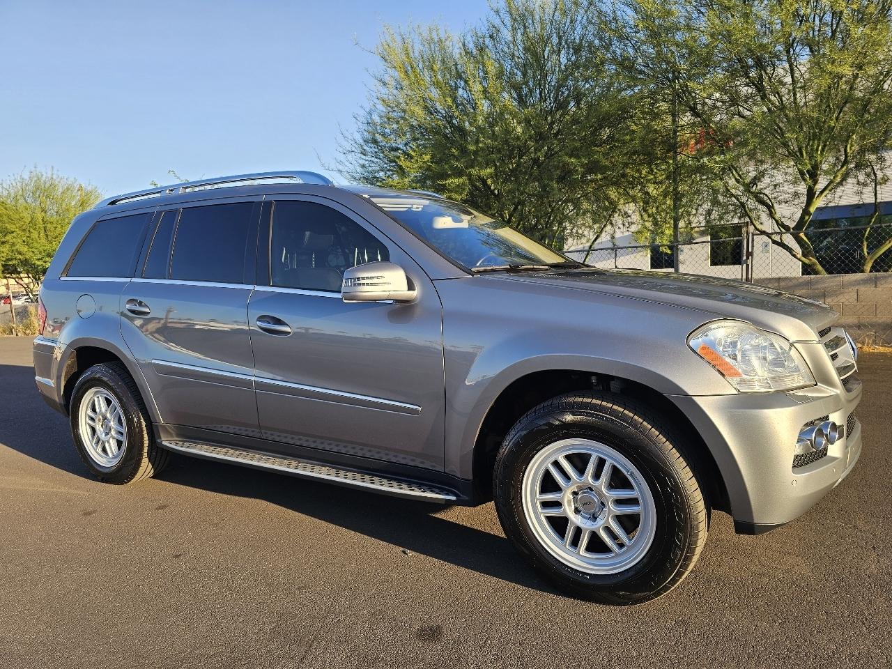 Mercedes-Benz GL-Class 4MATIC 4dr GL 450 2011