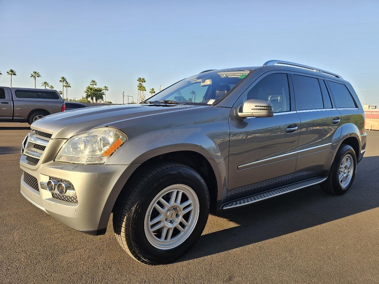 Mercedes-Benz GL-Class 4MATIC 4dr GL 450 2011