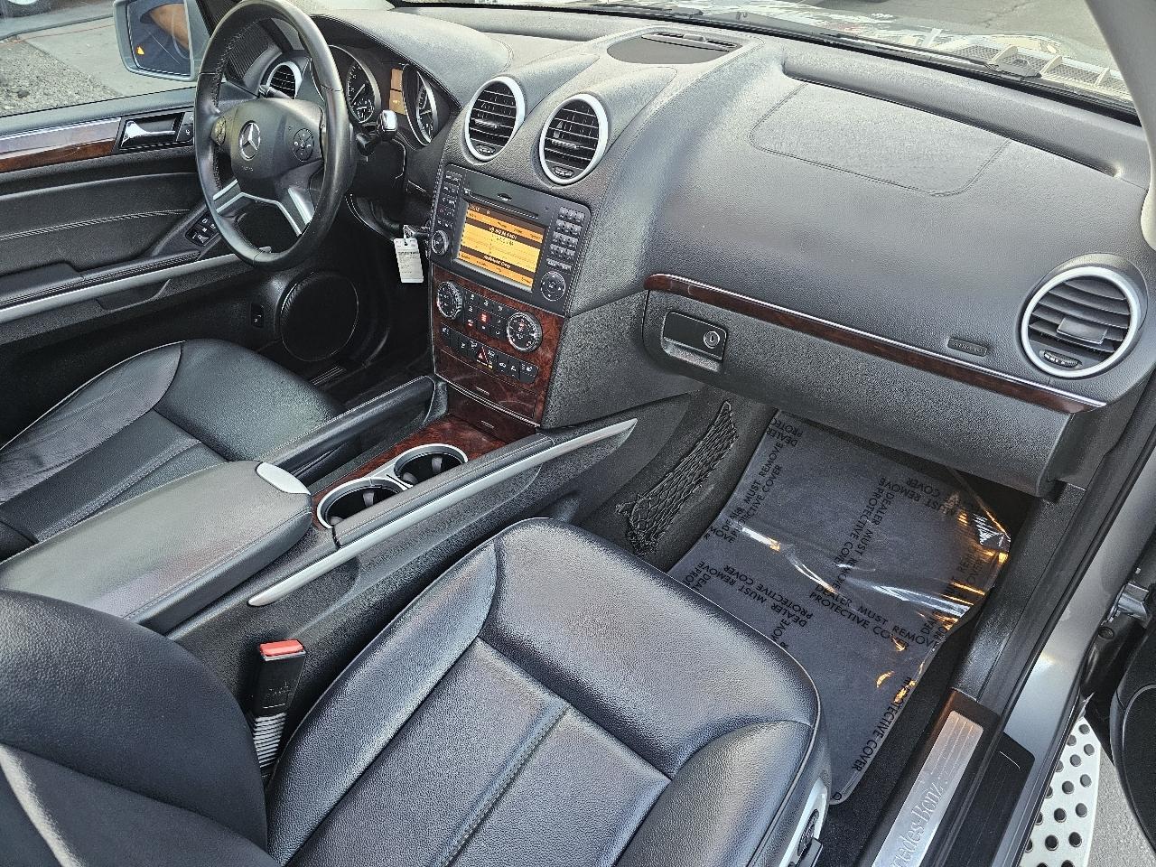 Mercedes-Benz GL-Class 4MATIC 4dr GL 450 2011