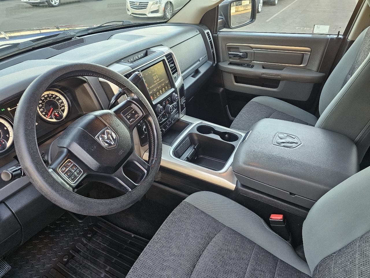 RAM 2500 4WD Crew Cab 149" Big Horn 2016