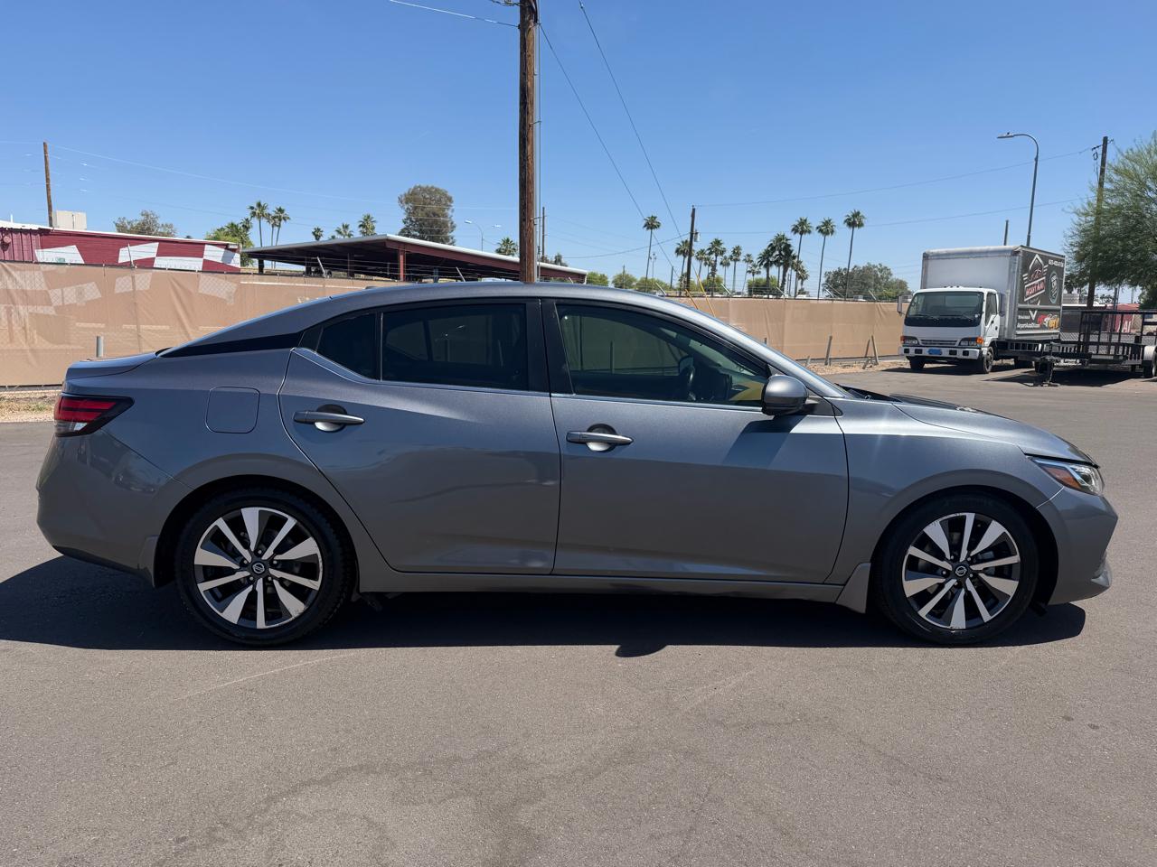 Nissan Sentra SV CVT 2020