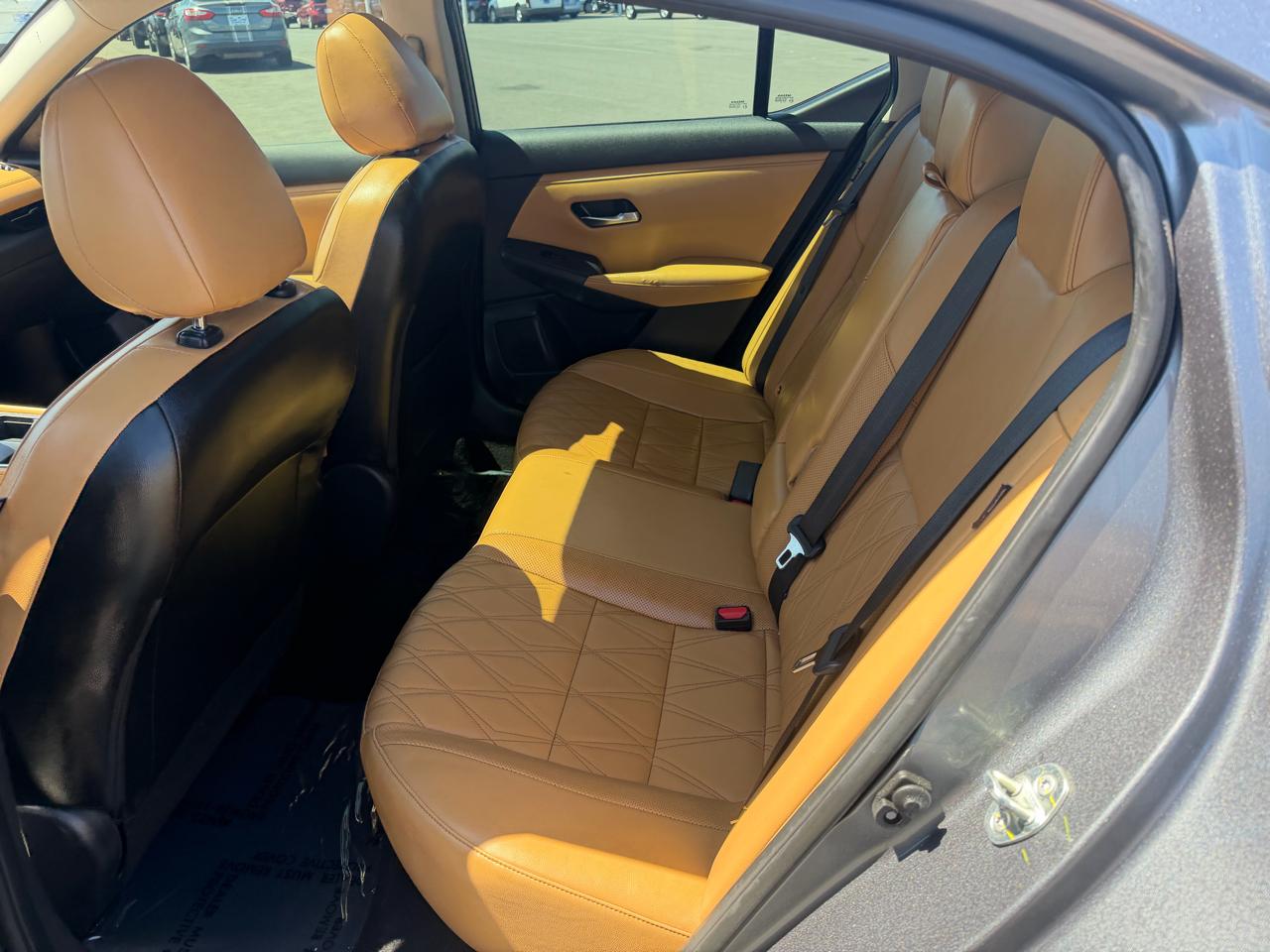 Nissan Sentra SV CVT 2020