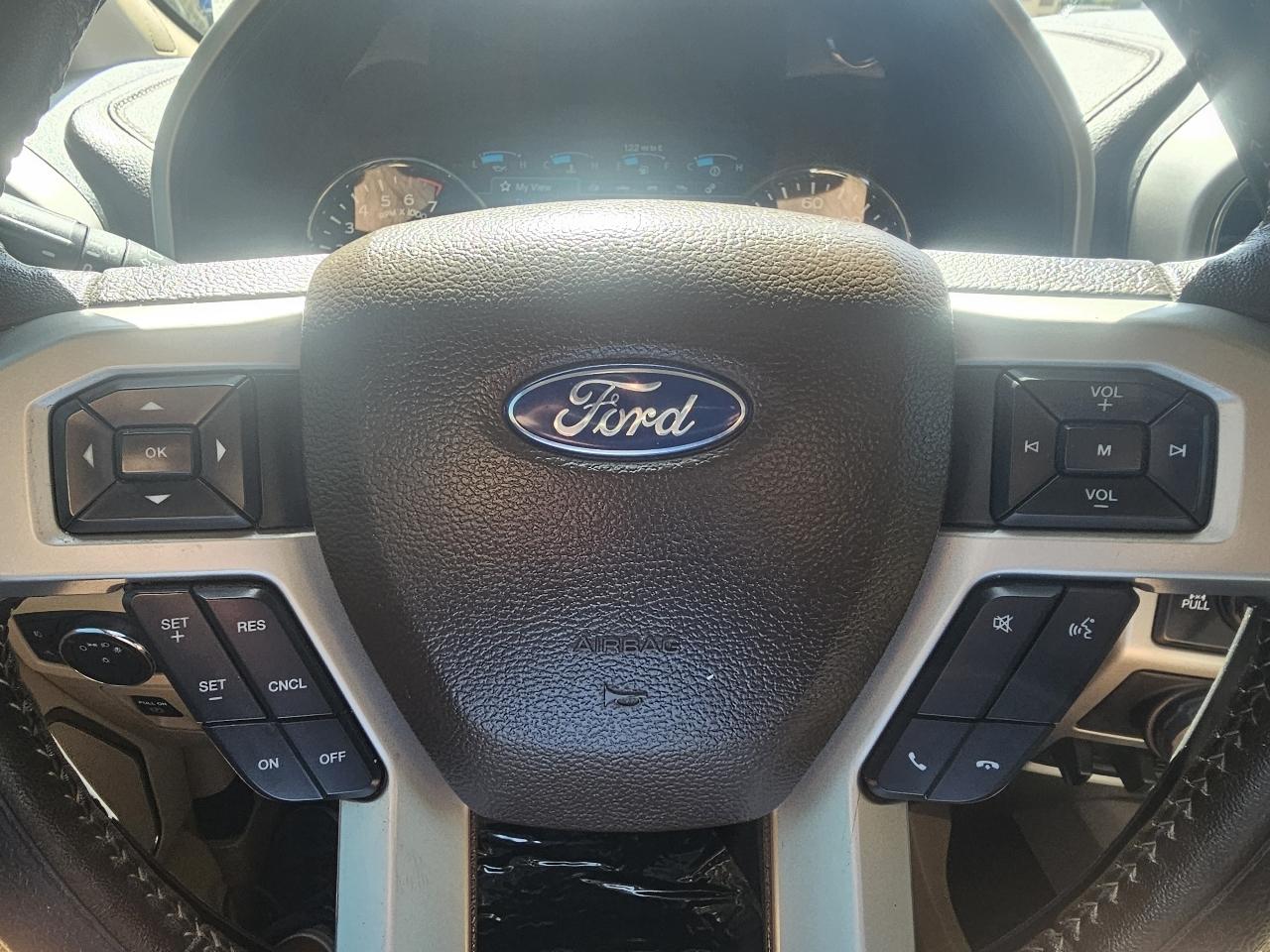 Ford F-150 Lariat SuperCrew 4WD 2019