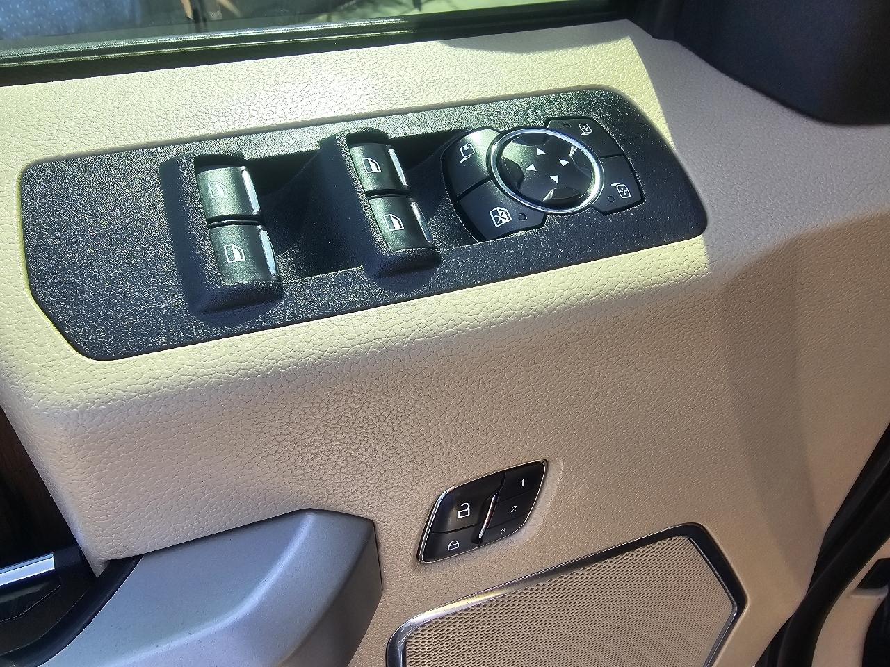 Ford F-150 Lariat SuperCrew 4WD 2019