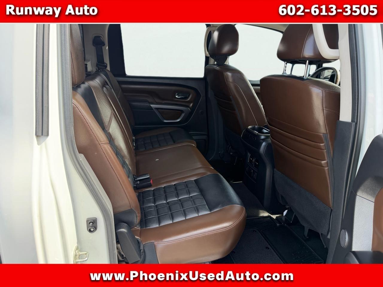 Nissan Titan 4x2 Crew Cab Platinum Reserve 2017