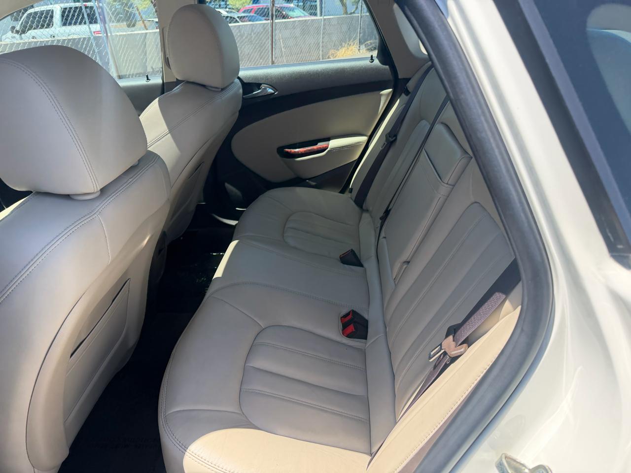 Buick Verano 4dr Sdn Premium Group 2014