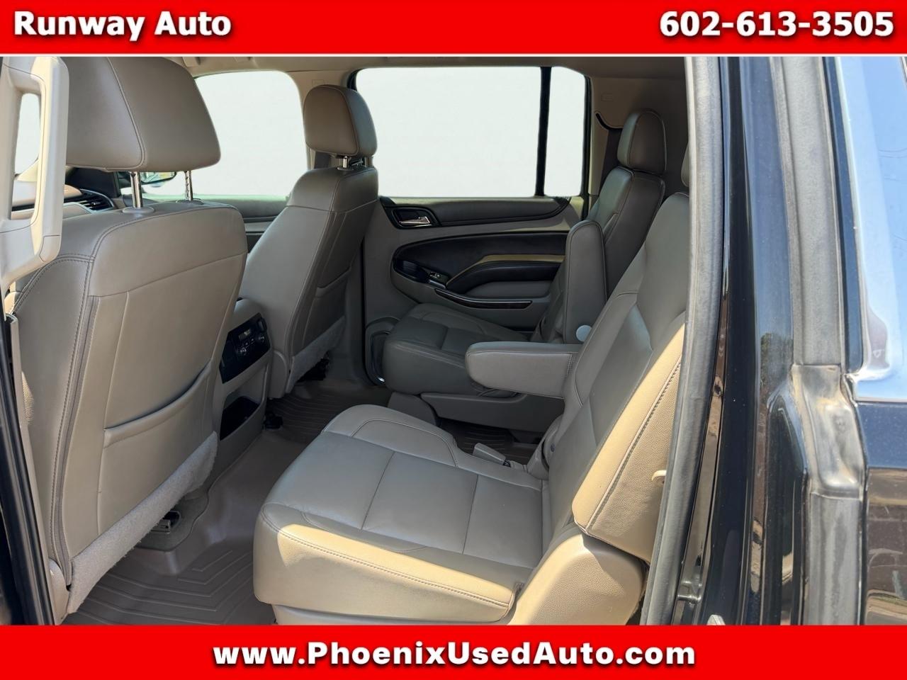 2017 Chevrolet Suburban LT - Photo 12