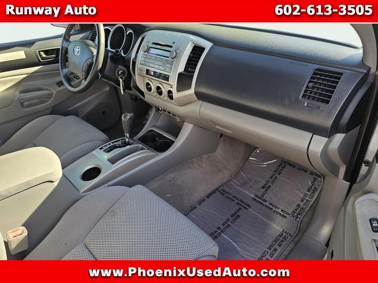 Toyota Tacoma 2WD Double V6 AT PreRunner (Natl) 2011