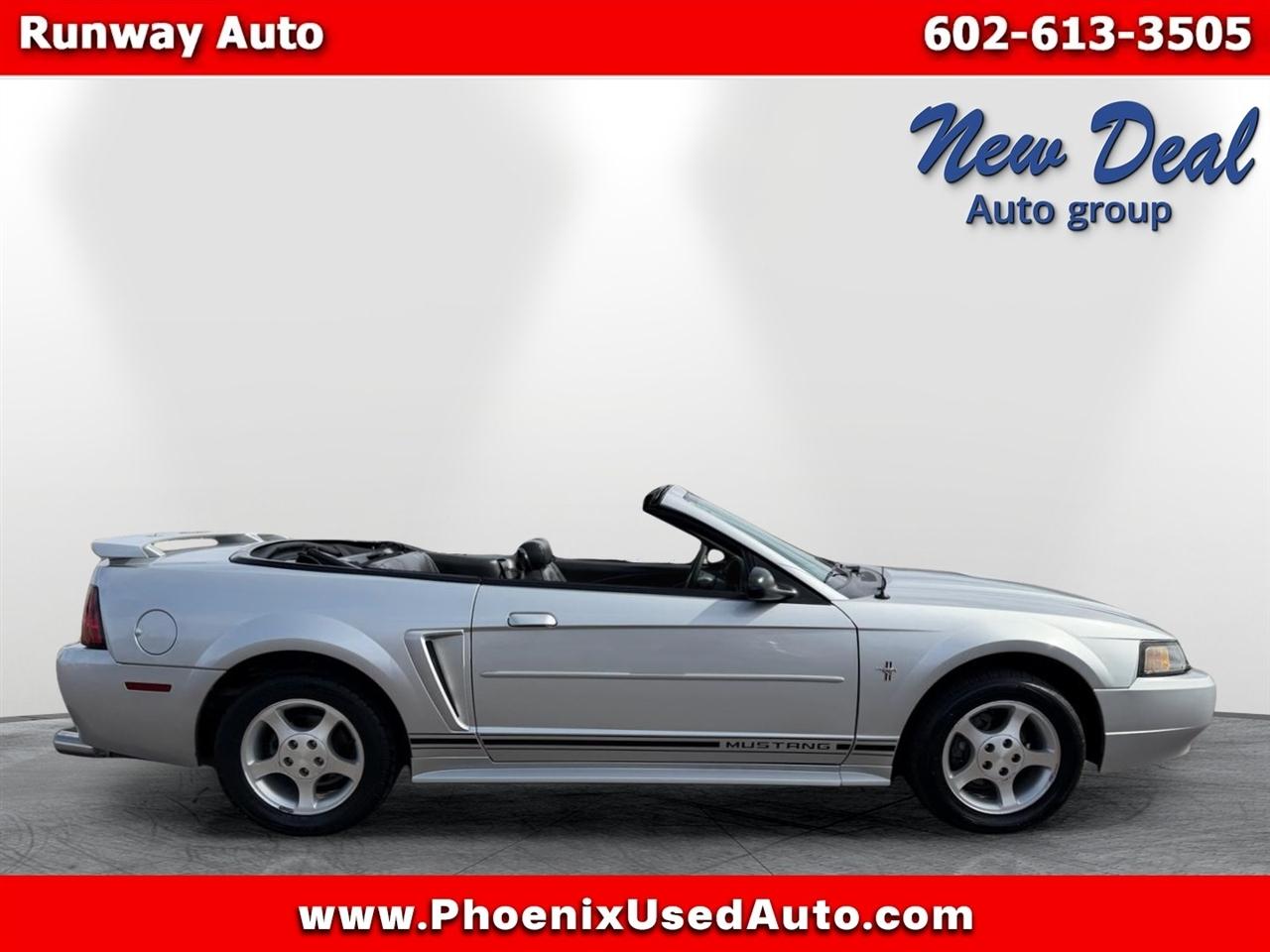 Ford Mustang 2dr Convertible Premium 2001
