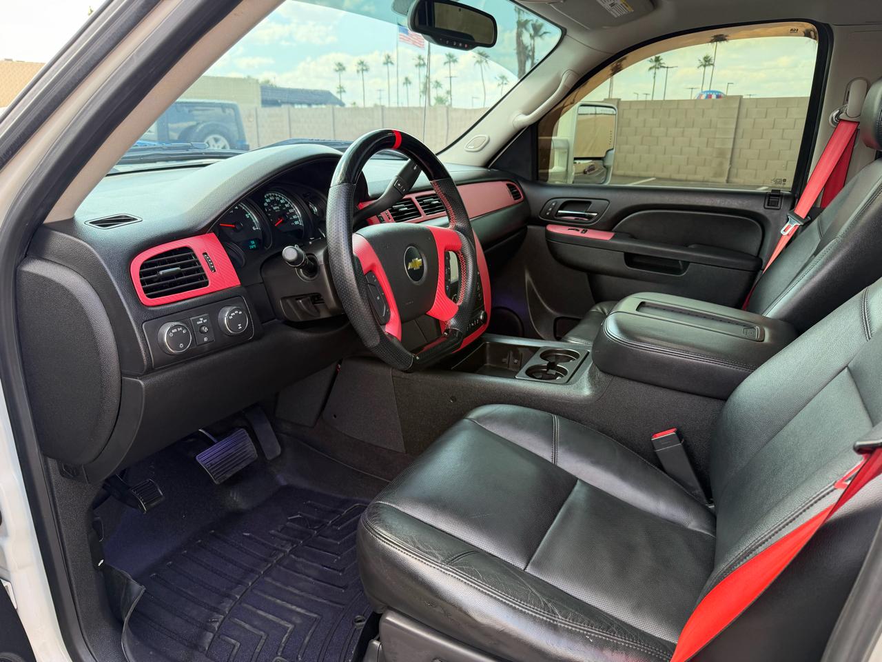 Chevrolet Silverado 1500 4WD Crew Cab 143.5" LTZ 2013