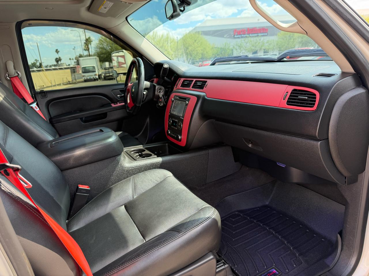 Chevrolet Silverado 1500 4WD Crew Cab 143.5" LTZ 2013