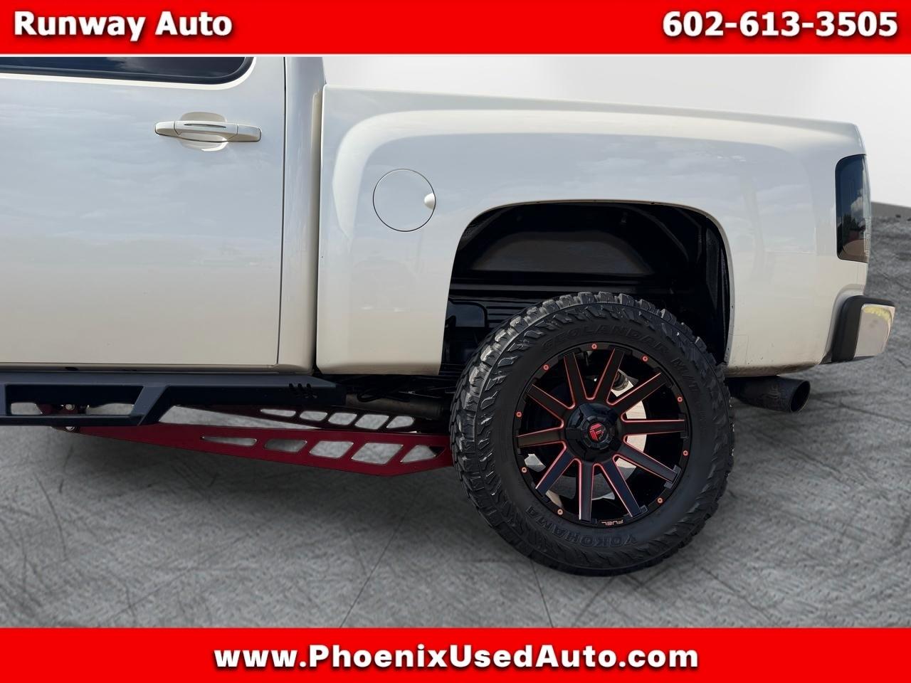 Chevrolet Silverado 1500 4WD Crew Cab 143.5" LTZ 2013