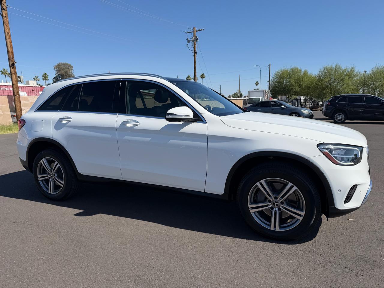 Mercedes-Benz GLC GLC 300 SUV 2021