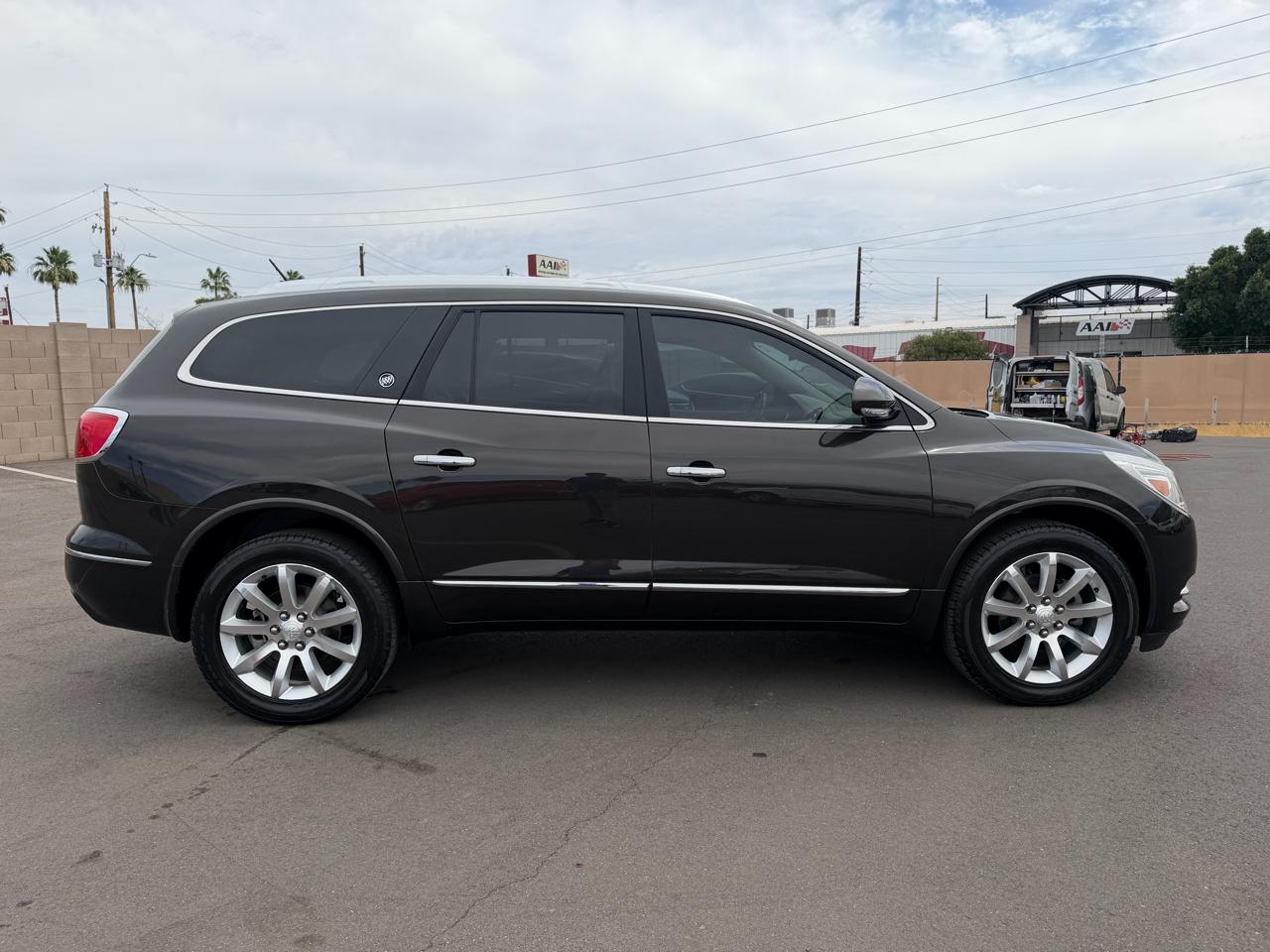 Buick Enclave FWD 4dr Premium 2013