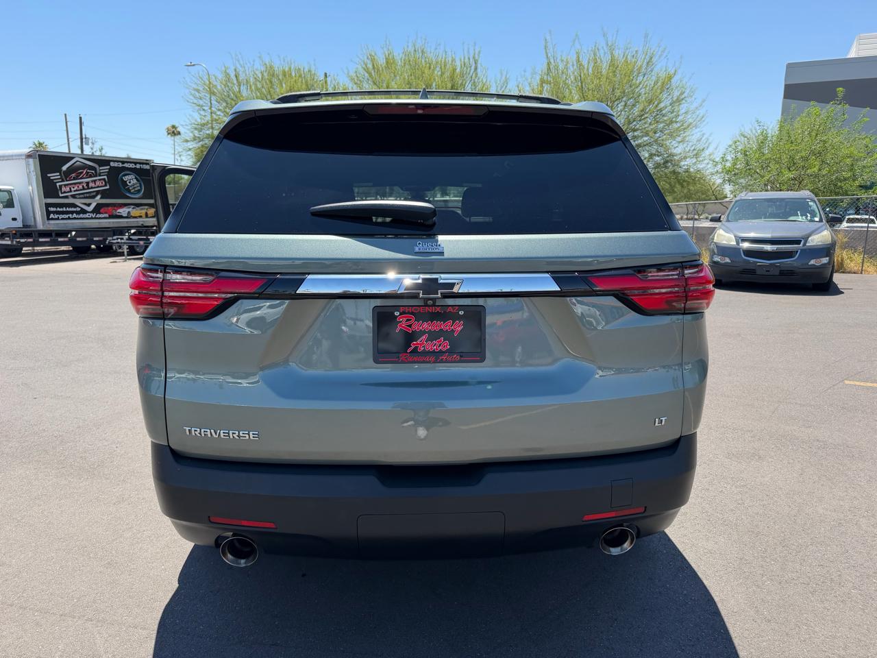 Chevrolet Traverse FWD 4dr LT Cloth w/1LT 2023
