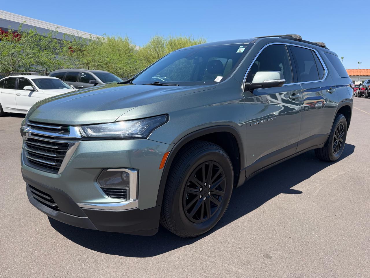 Chevrolet Traverse FWD 4dr LT Cloth w/1LT 2023
