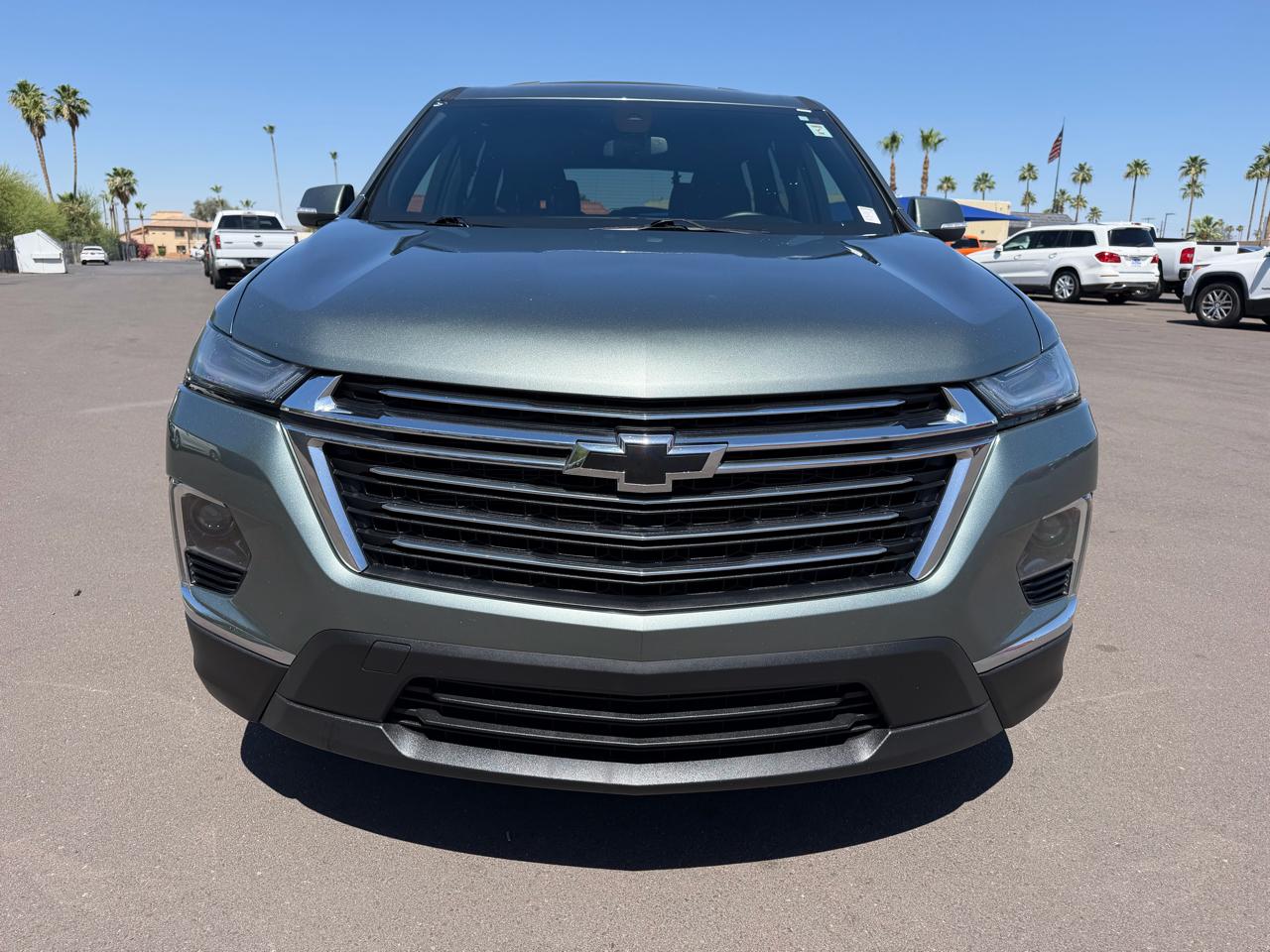 Chevrolet Traverse FWD 4dr LT Cloth w/1LT 2023