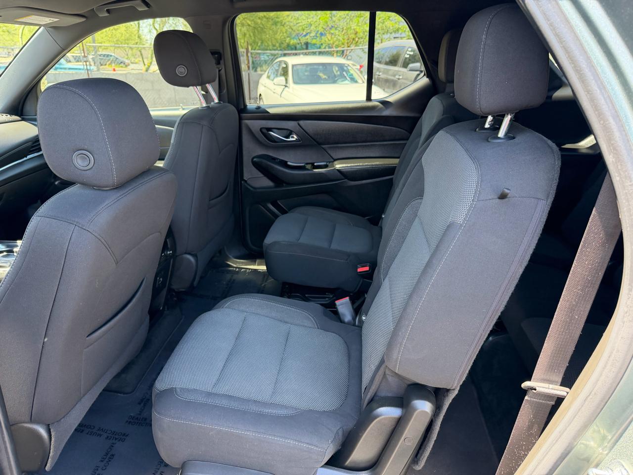 Chevrolet Traverse FWD 4dr LT Cloth w/1LT 2023