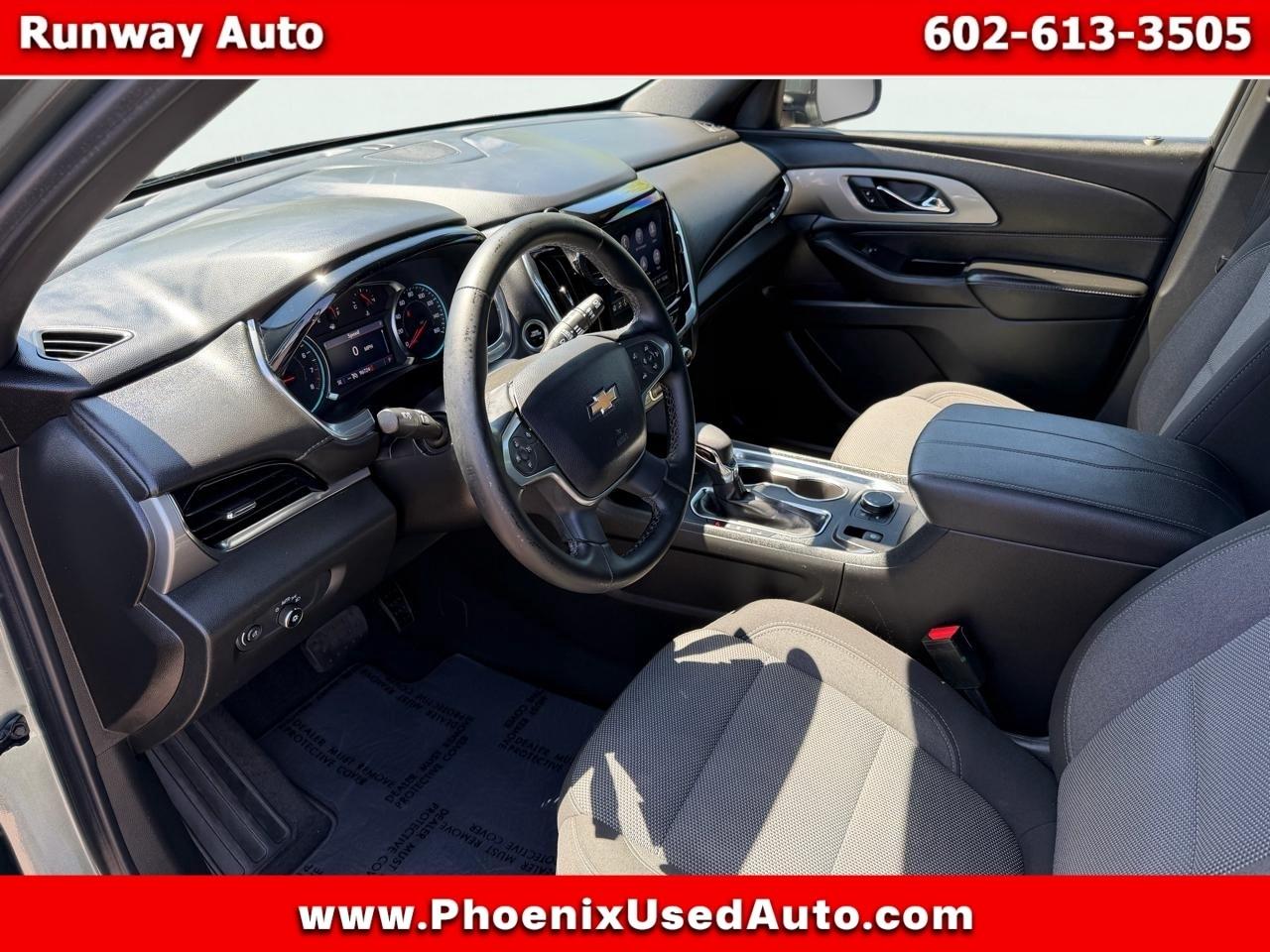 Chevrolet Traverse FWD 4dr LT Cloth w/1LT 2023