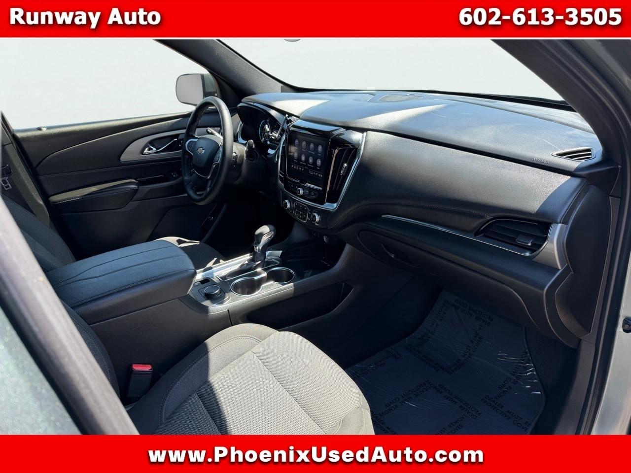 Chevrolet Traverse FWD 4dr LT Cloth w/1LT 2023
