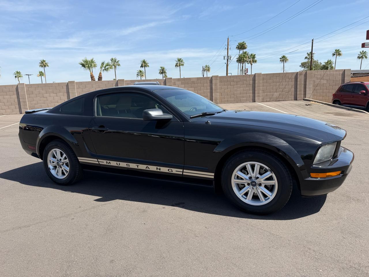 Ford Mustang 2dr Cpe Premium 2008