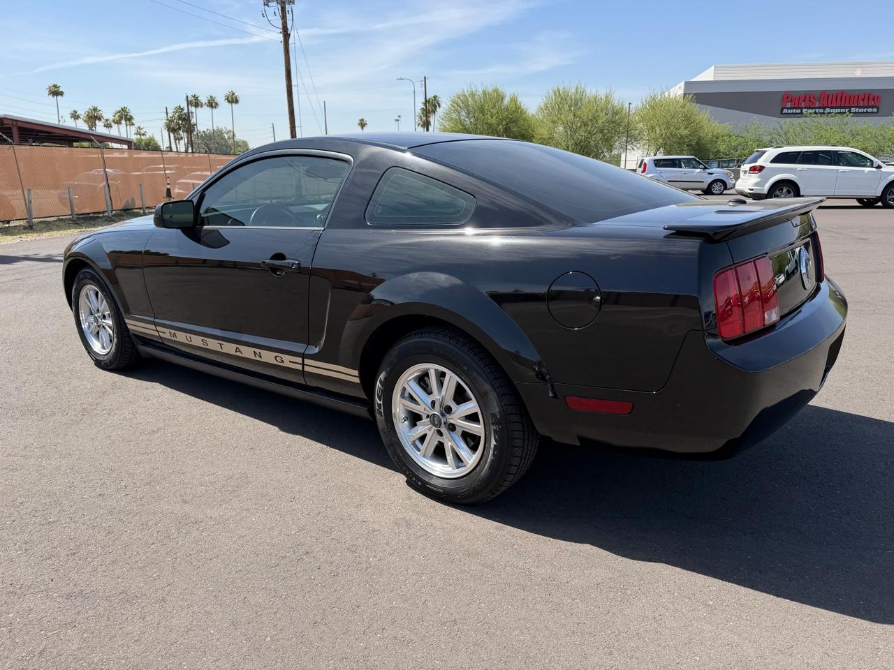 Ford Mustang 2dr Cpe Premium 2008