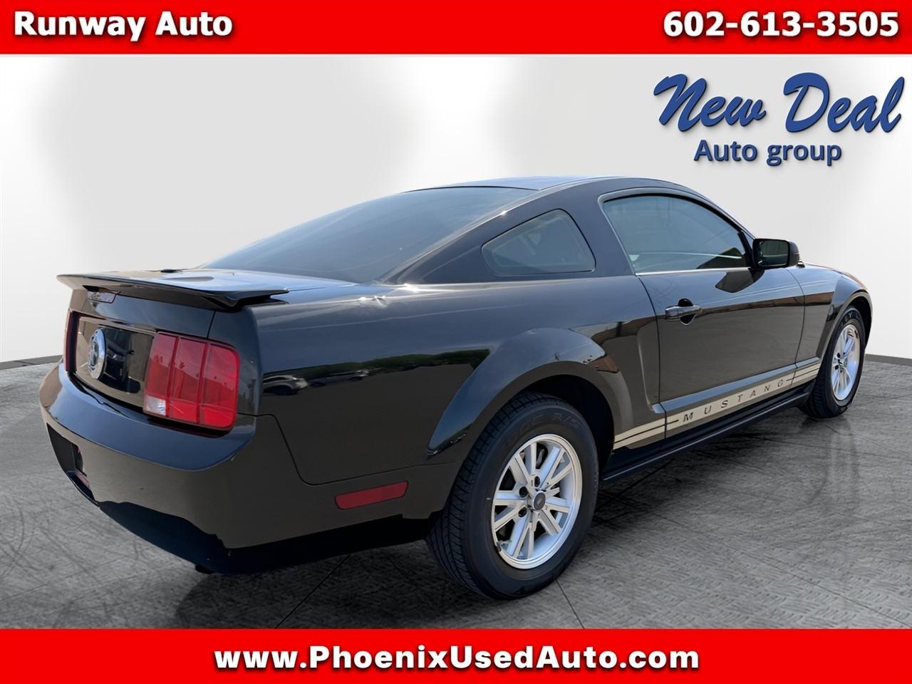 Ford Mustang 2dr Cpe Premium 2008