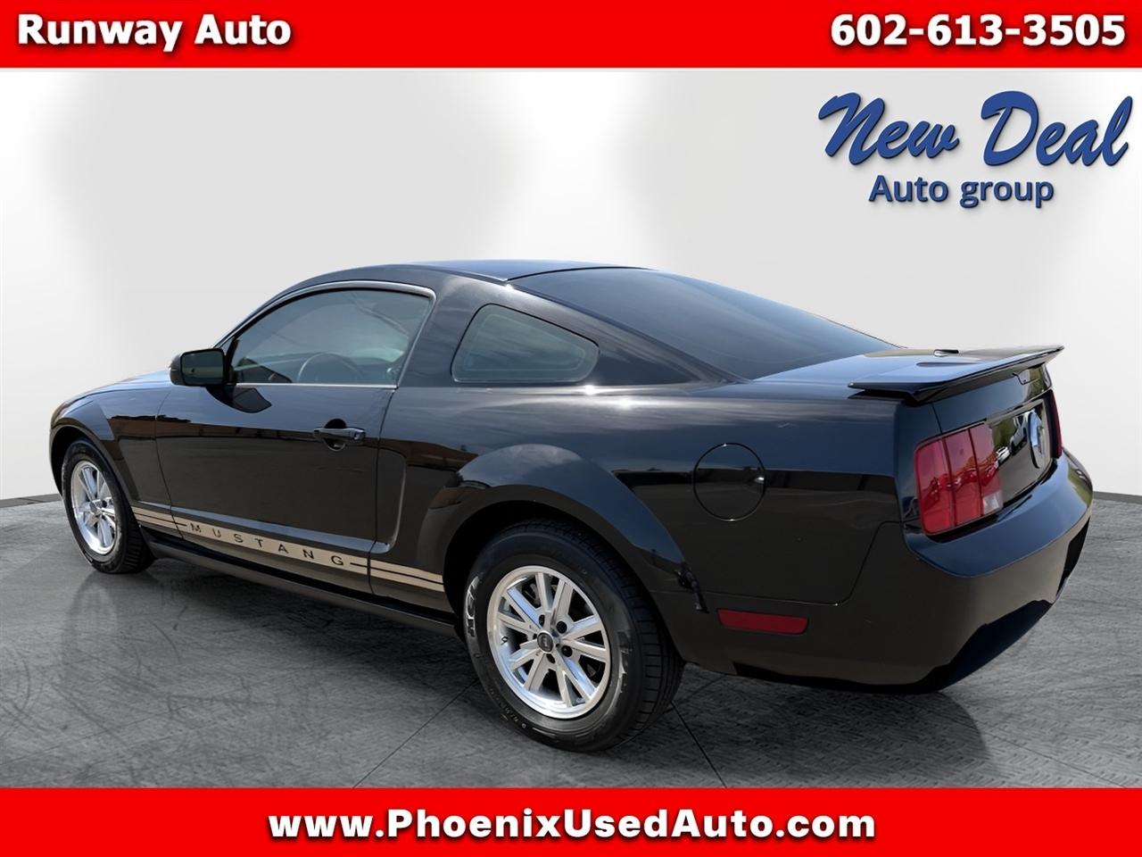 Ford Mustang 2dr Cpe Premium 2008