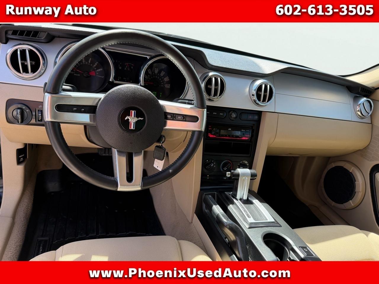 Ford Mustang 2dr Cpe Premium 2008