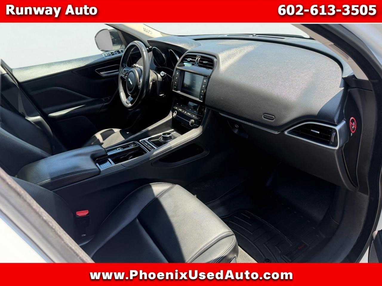 Jaguar F-Pace 30t Premium AWD 2018